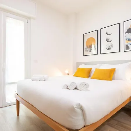Isola-zara Modern Apartment, Duomo In 10min