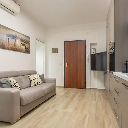 Διαμέρισμα Isola-zara Modern Apartment, Duomo In 10min *