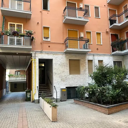 Isola-zara Modern Apartment, Duomo In 10min Milánó
